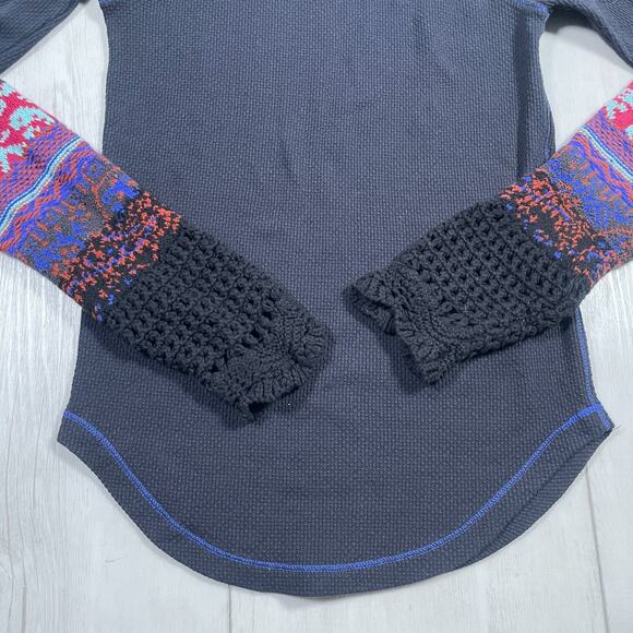 Free People Women's Small In The Mix Cuff Top Navy Blue Thermal Boho Long Sleeve - Picture 3 of 12